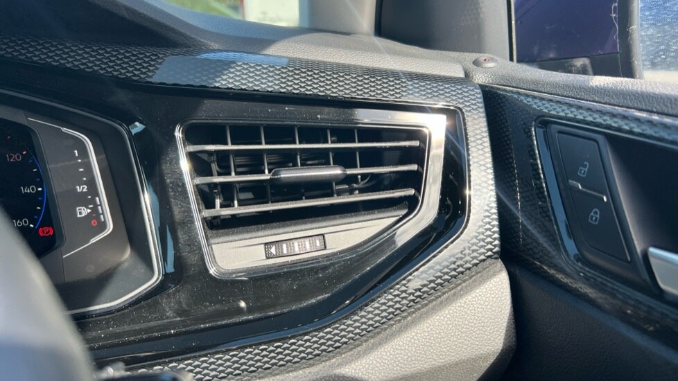 Used Volkswagen Polo 2022 for sale - 75534240: Photo 45