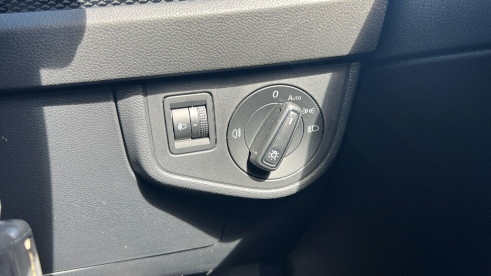 Used Volkswagen Polo 2022 for sale - 75534240: Photo 46