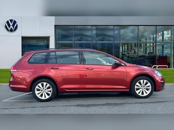 Used Volkswagen Golf 2016 for sale - 76410511: Photo