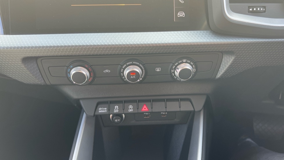 Vehicle 33