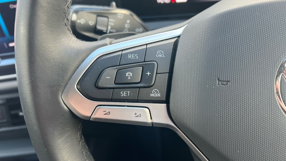 Used Volkswagen Tiguan 2024 for sale - 76540054: Photo 31