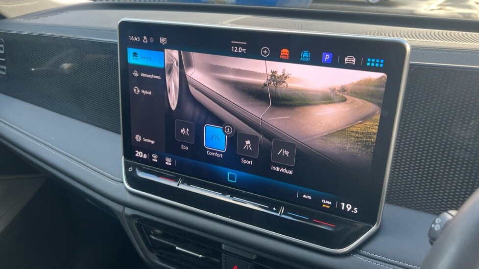 Used Volkswagen Tiguan 2024 for sale - 76540054: Photo 79