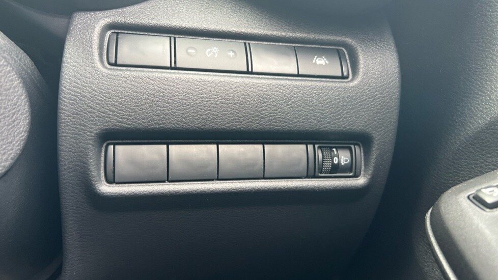 Used Nissan Juke 2023 for sale - 76079468: Photo 66