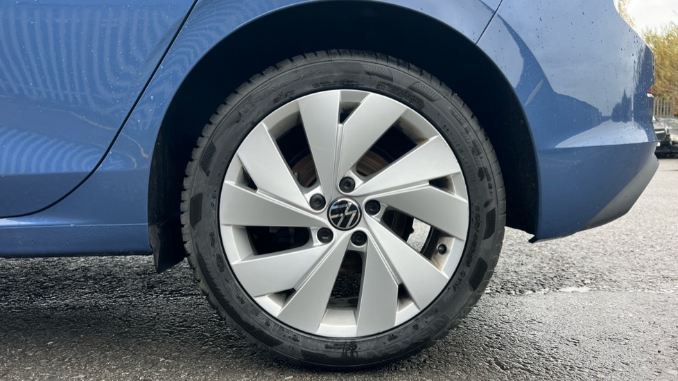 Used Volkswagen Golf 2024 for sale - 76438200: Photo 19