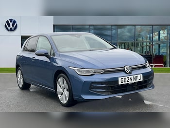 Used Volkswagen Golf 2024 for sale - 76438200: Photo