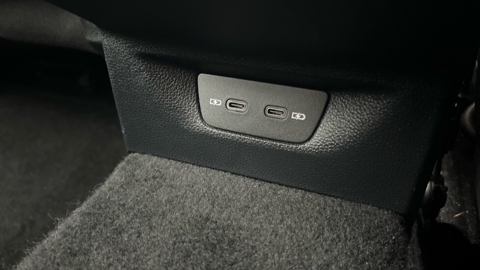 Used Volkswagen Golf 2024 for sale - 76438200: Photo 40