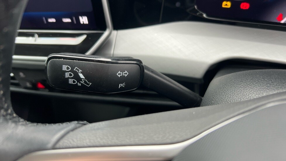 Used Volkswagen Golf 2024 for sale - 76438200: Photo 44