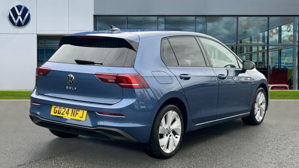 Used Volkswagen Golf 2024 for sale - 76438200: Photo 8