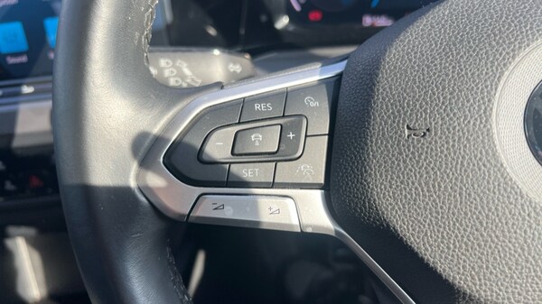 Used Volkswagen Golf 2020 for sale - 76007713: Photo 31