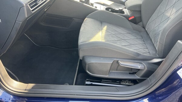 Used Volkswagen Golf 2020 for sale - 76007713: Photo 39