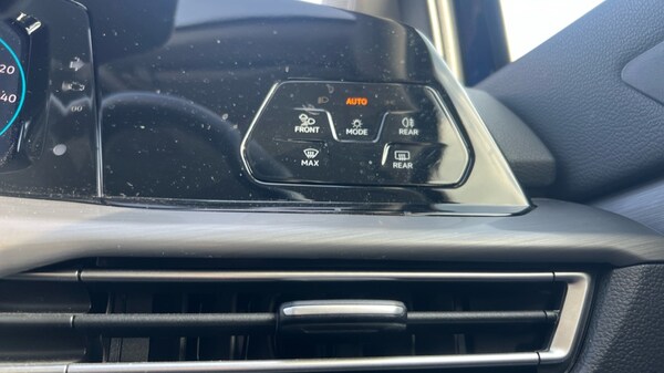 Used Volkswagen Golf 2020 for sale - 76007713: Photo 48