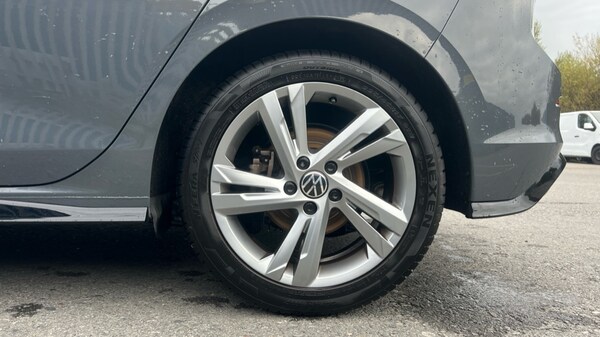 Used Volkswagen Golf 2024 for sale - 76015108: Photo 19