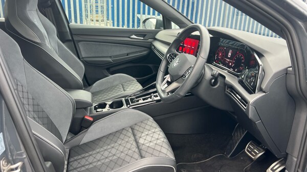 Used Volkswagen Golf 2024 for sale - 76015108: Photo 26