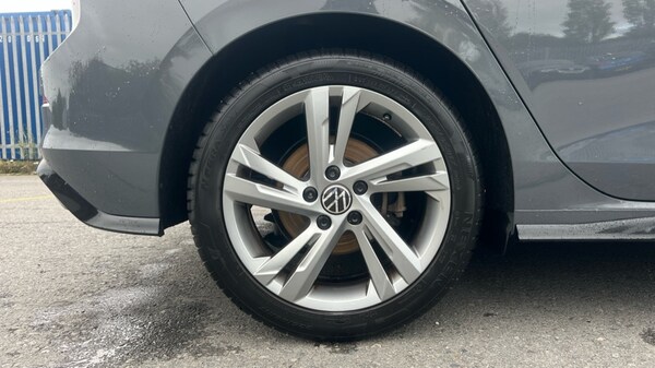 Used Volkswagen Golf 2024 for sale - 76015108: Photo 5