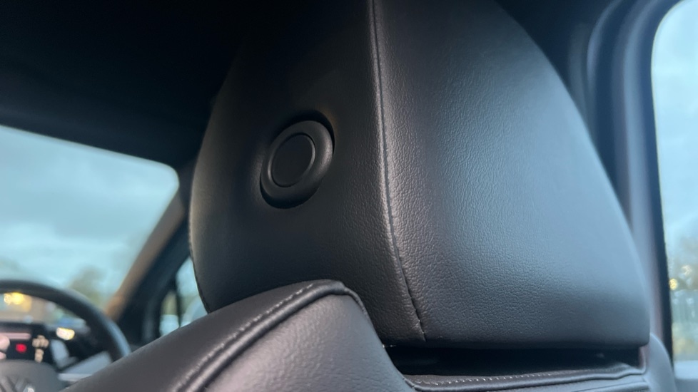 Used Volkswagen ID.4 2022 for sale - 77055648: Photo 46