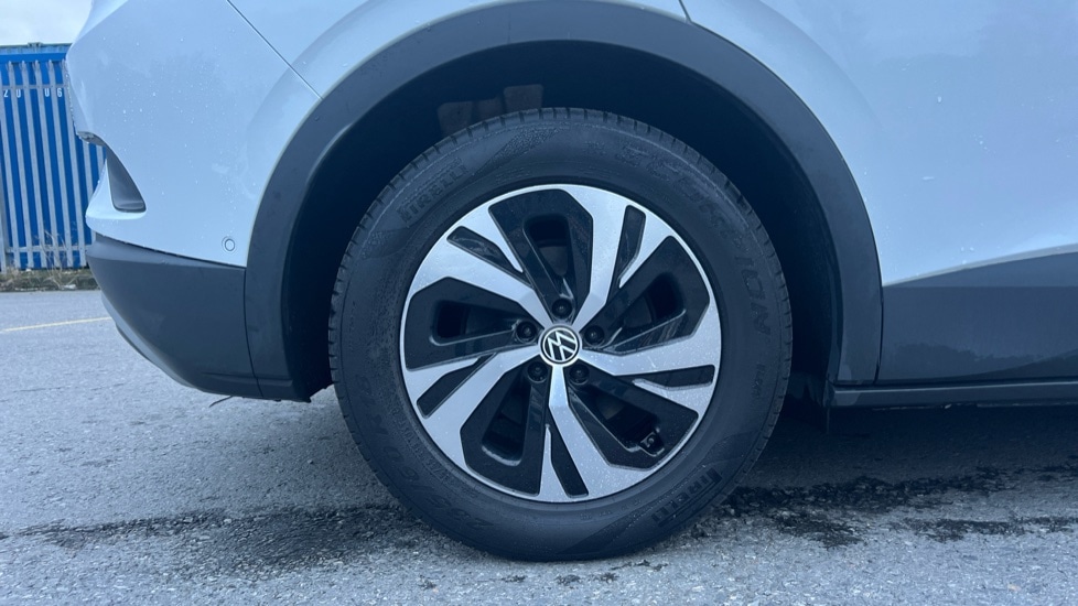 Used Volkswagen ID.4 2022 for sale - 77055648: Photo 5