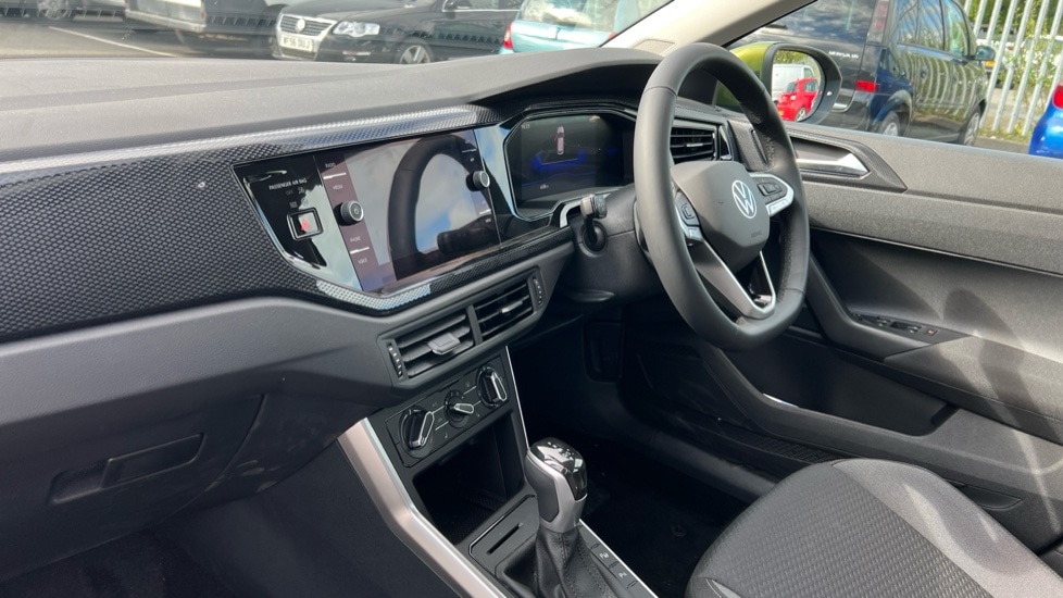 Used Volkswagen Taigo 2025 for sale - 76888849: Photo 2