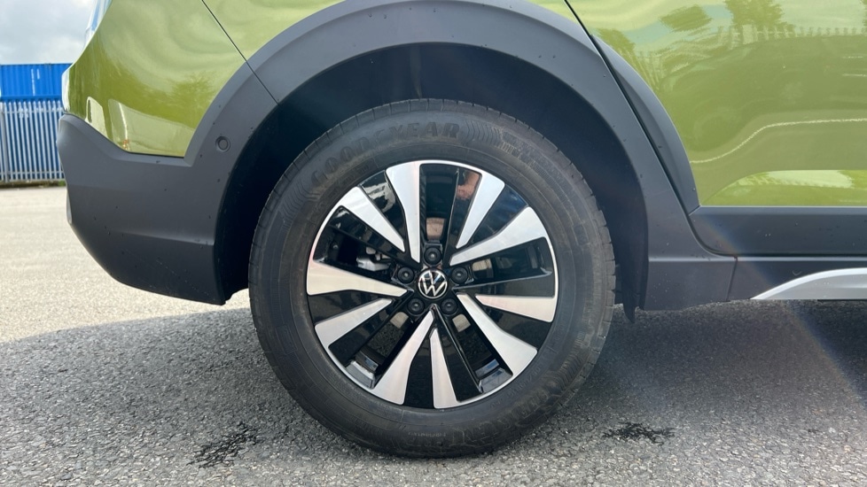 Used Volkswagen Taigo 2025 for sale - 76888849: Photo 5