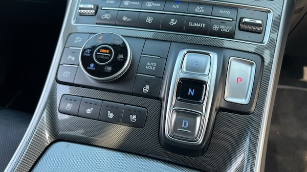Used Hyundai Santa Fe 2023 for sale - 75443289: Photo 29