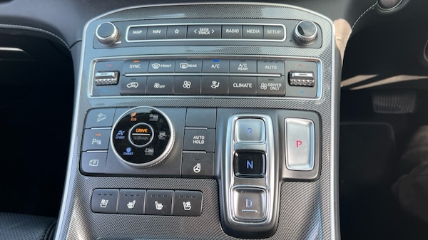 Used Hyundai Santa Fe 2023 for sale - 75443289: Photo 33