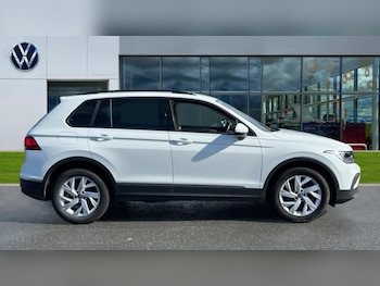 Used Volkswagen Tiguan 2022 for sale - 75618505: Photo