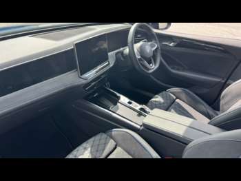 Used Volkswagen Passat 2024 for sale - 75277436: Photo