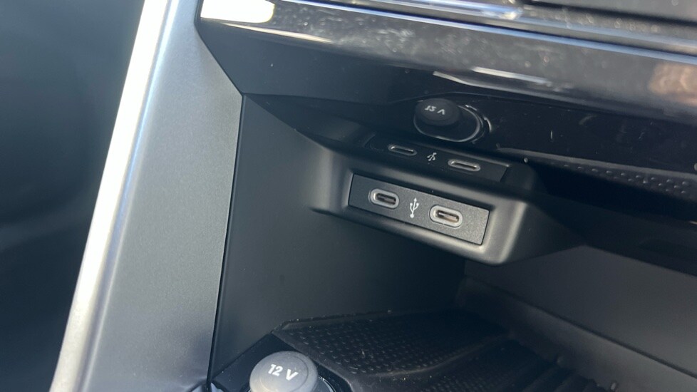 Used Volkswagen T-Roc 2025 for sale - 75472693: Photo 58