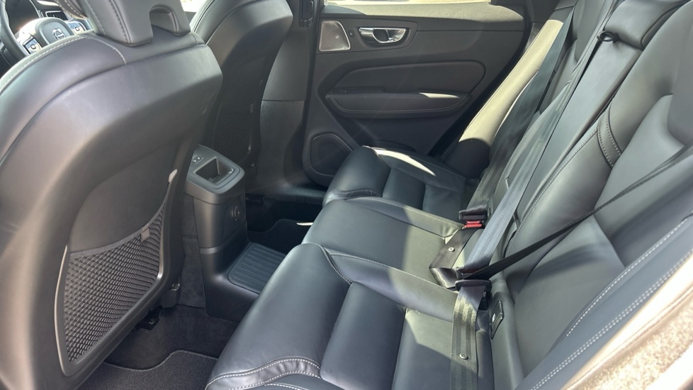 Used Volvo XC60 2024 for sale - 76563888: Photo 10