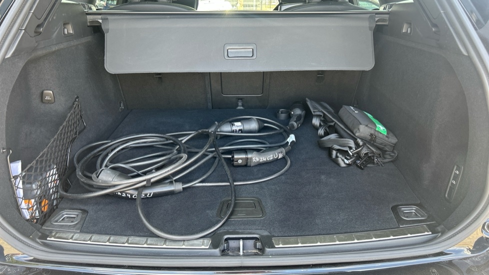 Used Volvo XC60 2024 for sale - 76563888: Photo 17