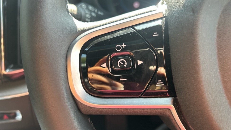 Used Volvo XC60 2024 for sale - 76563888: Photo 18