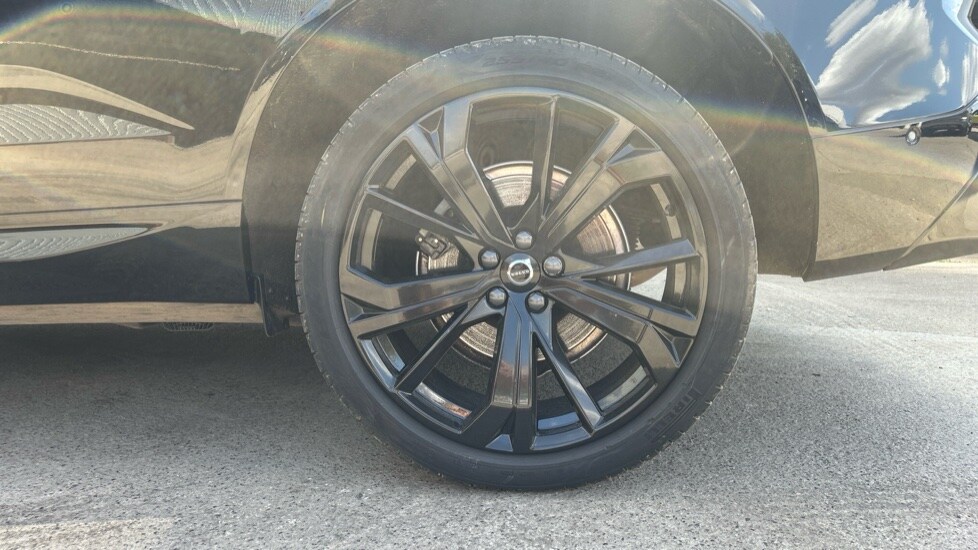 Used Volvo XC60 2024 for sale - 76563888: Photo 26