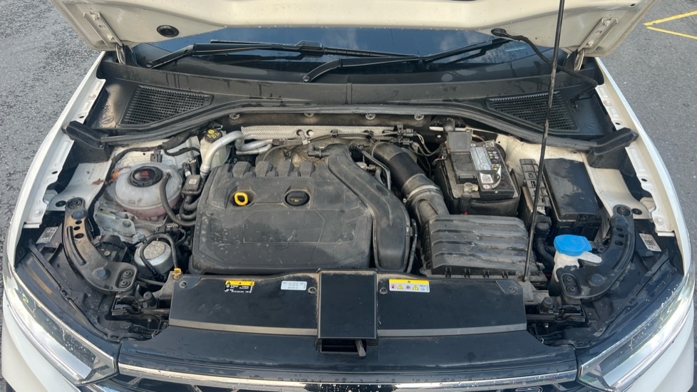 Used Volkswagen T-Roc 2022 for sale - 76311937: Photo 17