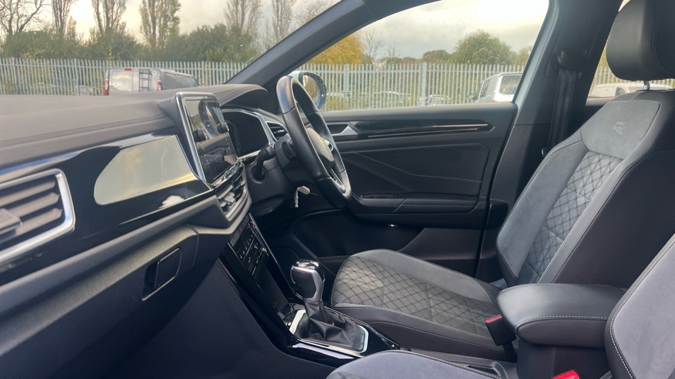 Used Volkswagen T-Roc 2022 for sale - 76311937: Photo 28