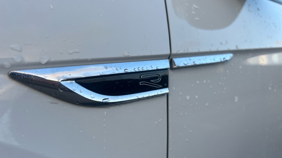 Used Volkswagen T-Roc 2022 for sale - 76311937: Photo 42