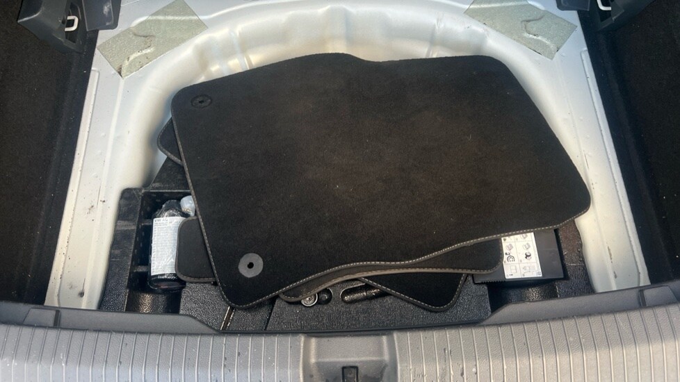 Used Volkswagen T-Roc 2022 for sale - 76311937: Photo 47