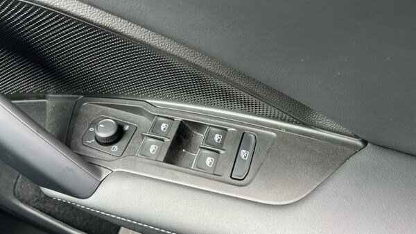 Used Volkswagen Tiguan 2025 for sale - 75472770: Photo 37