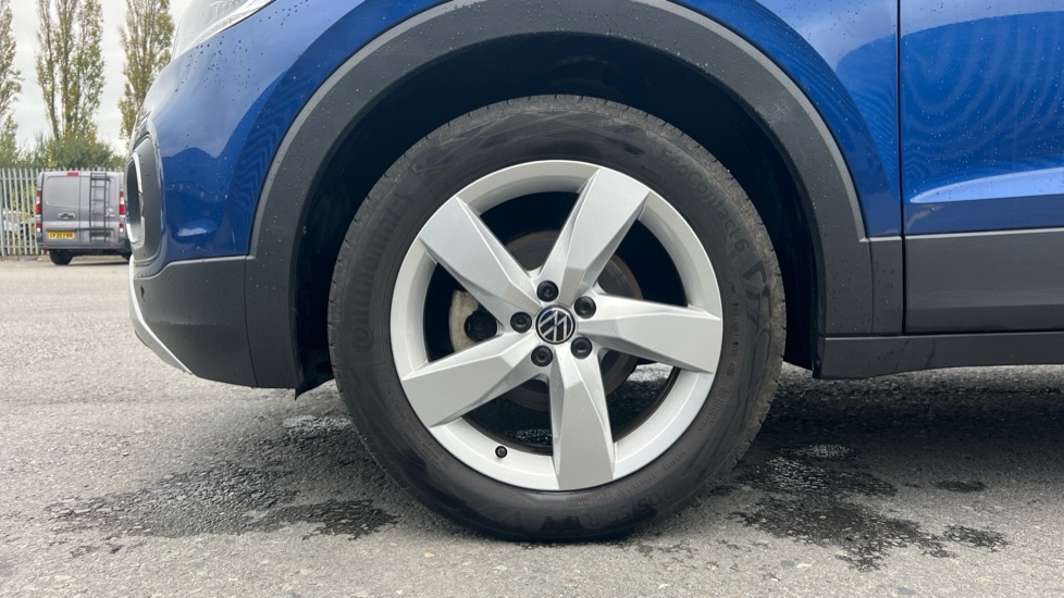 Used Volkswagen T-Cross 2023 for sale - 76420637: Photo 18