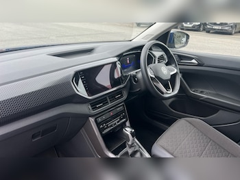 Used Volkswagen T-Cross 2023 for sale - 76420637: Photo