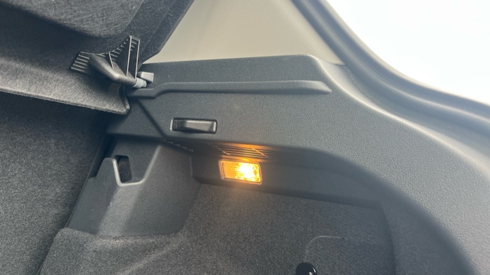 Used Volkswagen T-Cross 2023 for sale - 76420637: Photo 41