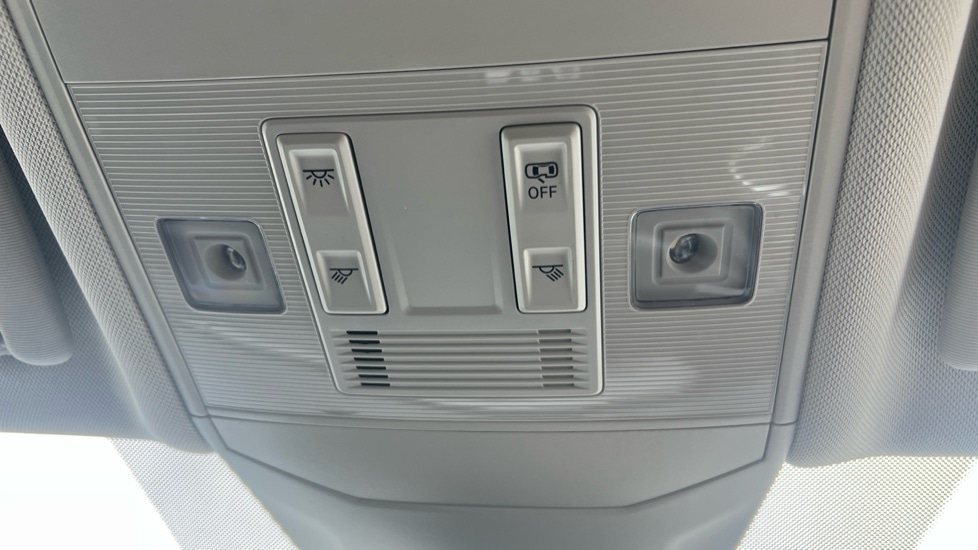 Used Volkswagen T-Cross 2023 for sale - 76420637: Photo 59