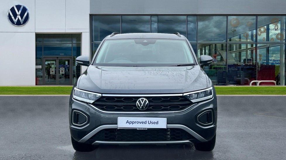 Used Volkswagen T-Roc 2025 for sale - 76452147: Photo 10