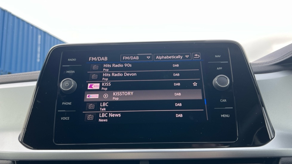 Used Volkswagen T-Roc 2025 for sale - 76452147: Photo 24