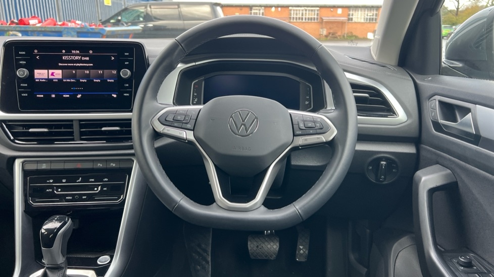 Used Volkswagen T-Roc 2025 for sale - 76452147: Photo 26