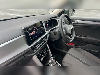 Used Volkswagen T-Roc 2025 for sale - 76452147: Photo