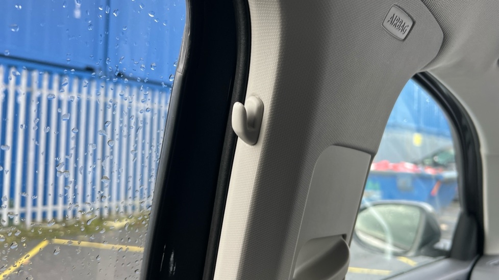 Used Volkswagen T-Roc 2025 for sale - 76452147: Photo 49