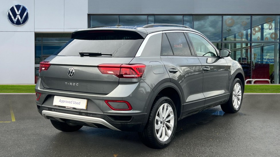 Used Volkswagen T-Roc 2025 for sale - 76452147: Photo 8