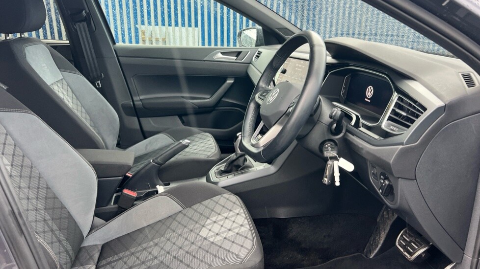 Used Volkswagen Polo 2024 for sale - 76438105: Photo 21