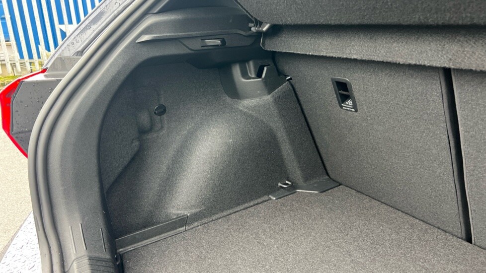 Used Volkswagen Polo 2024 for sale - 76438105: Photo 28