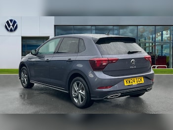 Used Volkswagen Polo 2024 for sale - 76438105: Photo