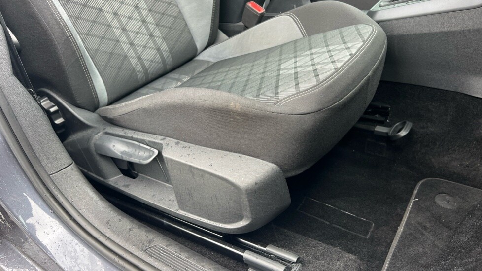 Used Volkswagen Polo 2024 for sale - 76438105: Photo 42